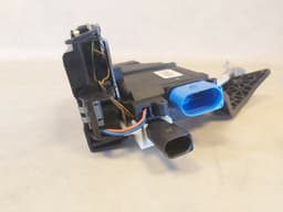 VW GENUINE VOLKSWAGEN Touareg 7L Original VW Door Lock Zv Rear Right 7L6839016D — thumbnail 6
