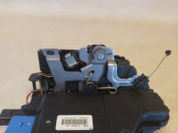 VW GENUINE VOLKSWAGEN Touareg 7L Original VW Door Lock Zv Rear Right 7L6839016D — thumbnail 9