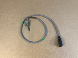 VW GENUINE VW AUDI SEAT SKODA Flue gas temperature sensor 04L906088CT — thumbnail 1
