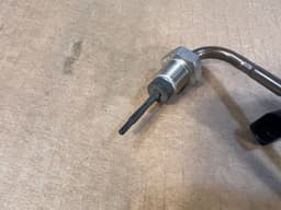 VW GENUINE VW AUDI SEAT SKODA Flue gas temperature sensor 04L906088CT — thumbnail 10