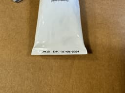 TOYOTA NEW Genuine Toyota Silicone Liquid Gasket Black / Seal Packing 08826-80010 — thumbnail 5
