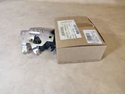 VW Original Skoda Kodiaq Trunk Lock door 3V0827505C — thumbnail 2