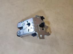 VW Original Skoda Kodiaq Trunk Lock door 3V0827505C — thumbnail 8