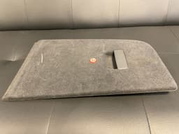 VW 2004-2007 VW TOUAREG - LEFT Trunk Access Panel / BOOT Lining Cover 7L6867037 — thumbnail 3