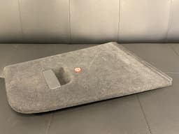 VW 2004-2007 VW TOUAREG - LEFT Trunk Access Panel / BOOT Lining Cover 7L6867037 — thumbnail 1