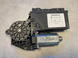VW VW Touareg GENUINE Left Rear Power Window Motor 7L0959795 — thumbnail 1