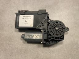VW VW Touareg GENUINE Right Rear Power Window Motor 7L0959794 — thumbnail 1