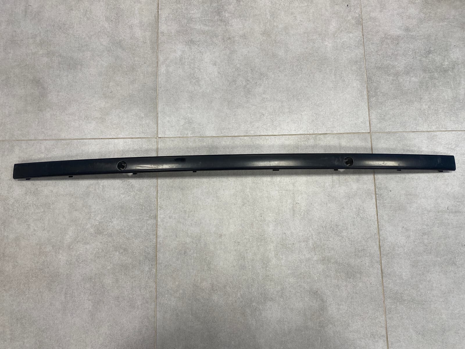 BMW 5 SERIES E39 (1996-2004), 525i - Moulding bumper rear, 7005943