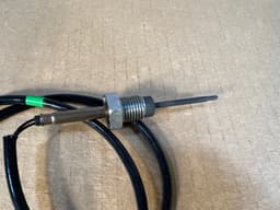 VW GENUINE AUDI SKODA SEAT VOLKSWAGEN Flue gas temperature sensor 04L906088DP — thumbnail 6