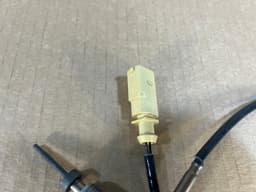 VW GENUINE VW MULTIVAN TRANSPORTER T6 Flue gas temperature sensor 04L906088EN — thumbnail 4