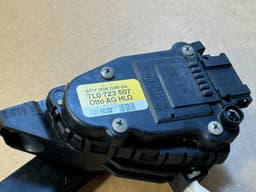 VW Genuine VW TOUAREG 7L Mk1 THROTTLE ACCELERATOR PEDAL 7L0723507 — thumbnail 6