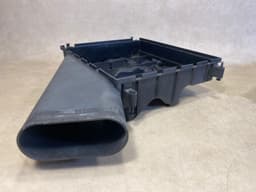 MERCEDES-BENZ Mercedes E S G class W211 W220 W463 GENUINE 400 CD Air Filter Housing Box — thumbnail 8