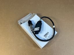 VW GENUINE VW TOUAREG CR7 AUDI Q8 TDI NOX LAMBDA SENSOR OXYGEN SENSOR 4M0907807BB — thumbnail 1
