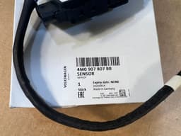 VW GENUINE VW TOUAREG CR7 AUDI Q8 TDI NOX LAMBDA SENSOR OXYGEN SENSOR 4M0907807BB — thumbnail 2