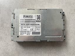 LAND ROVER GENUINE Land Rover Range Rover Sport L320 Antenna Amplifier AH42-19C032-AE — thumbnail 1