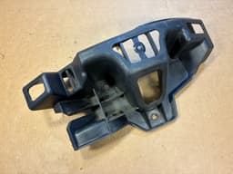 LAND ROVER GENUINE Land Rover Range Rover Sport L320 Rear Right Bumper Bracket — thumbnail 2