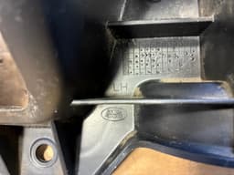 LAND ROVER GENUINE Land Rover Range Rover Sport L320 Rear Left Bumper Bracket — thumbnail 9