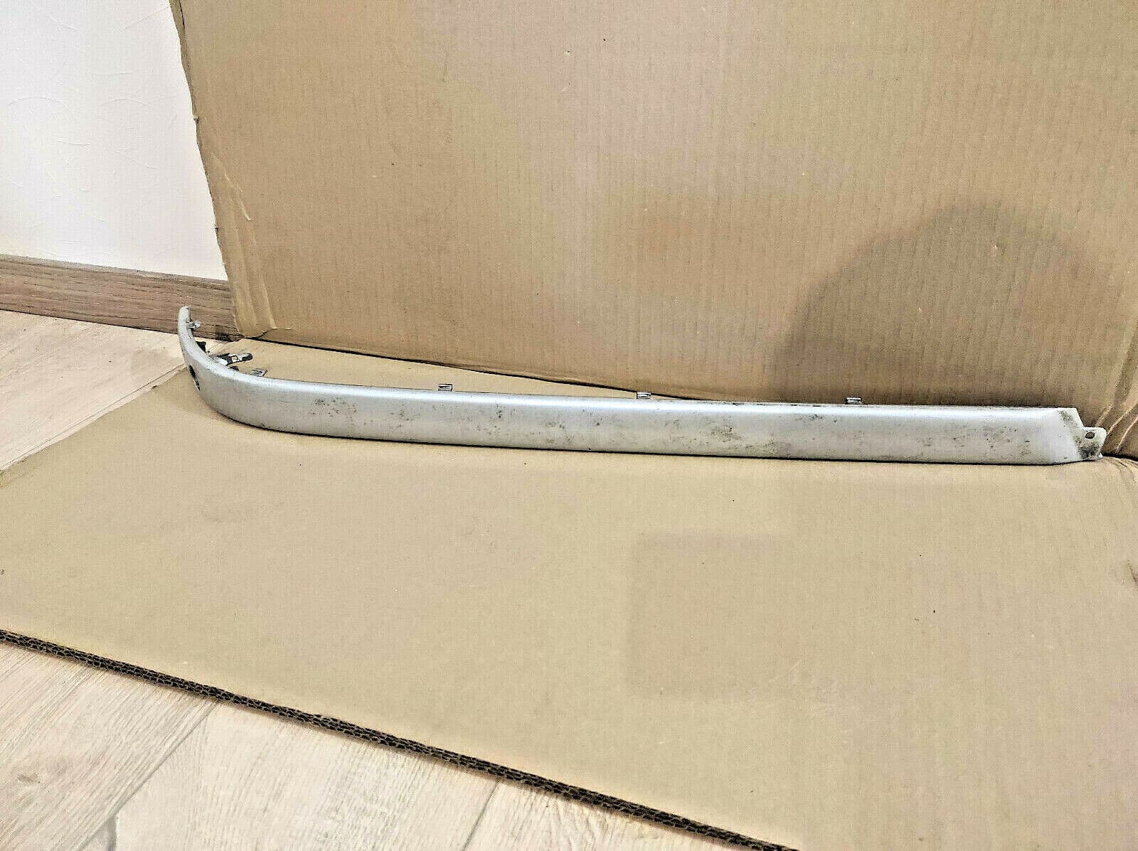 BMW BMW 5 series E39 - Bumper Bar 7005901 Parktronic Left Silver