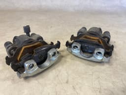 BMW BMW E23 7 SERIES GENUINE Rear Caliper With Brake Pads Left & Right — thumbnail 9