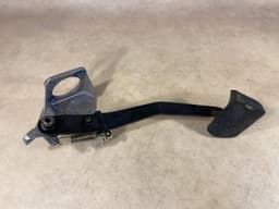 MERCEDES-BENZ Mercedes G class W463 GENUINE BRAKE PEDAL With Bracket A4632904901 — thumbnail 2