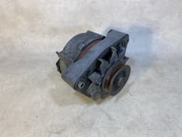 BMW GENUINE BMW E23 7 Alternator Bosch 0120469617 — thumbnail 2
