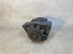 BMW GENUINE BMW E23 7 Alternator Bosch 0120469617 — thumbnail 1