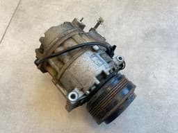 BMW GENUINE BMW X5 E70 X6 E71 Air conditioning compressor 64529195971 — thumbnail 4