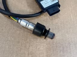 VW GENUINE VOLKSWAGEN GOLF VIII 2.0 TDI NOX LAMBDA OXYGEN SENSOR 05L907807E — thumbnail 3
