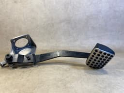 MERCEDES-BENZ Mercedes G class W463 GENUINE BRAKE PEDAL With Bracket A4632904901 — thumbnail 2
