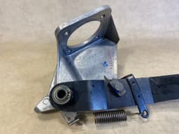 MERCEDES-BENZ Mercedes G class W463 GENUINE BRAKE PEDAL With Bracket A4632904901 — thumbnail 3