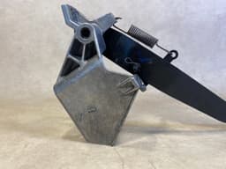 MERCEDES-BENZ Mercedes G class W463 GENUINE BRAKE PEDAL With Bracket A4632904901 — thumbnail 6