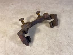 BMW BMW E23 7 SERIES GENUINE Calliper carrier 34211160395 — thumbnail 4