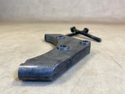 MERCEDES-BENZ Mercedes G class W463 G400 4.0 CDI OM628 Genuine Compressor Bracket A6282360030 — thumbnail 6