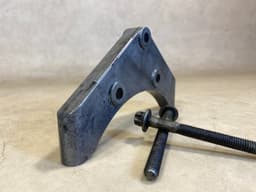 MERCEDES-BENZ Mercedes G class W463 G400 4.0 CDI OM628 Genuine Compressor Bracket A6282360030 — thumbnail 3