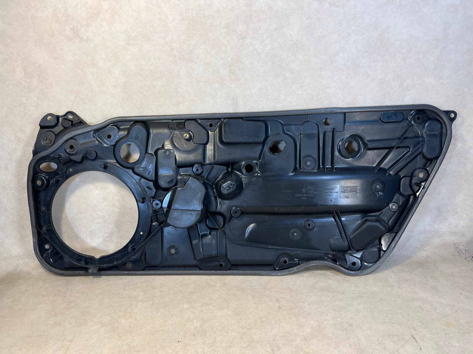 PORSCHE Porsche 911 991 Cayman 981 982 718 GENUINE Left Door Assembly Frame 99153722101