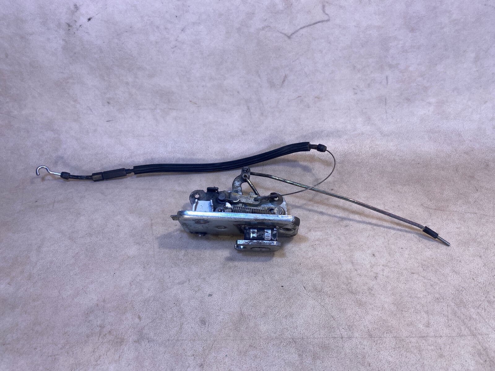 Mercedes G class W463 Genuine Rear Door Lock A0007300335