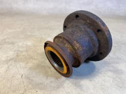 BMW BMW E23 7 SERIES GENUINE Drive Flange w.impulse Sending Wheel 33411129859 — thumbnail 1