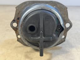 BMW ORIGINAL BMW X5 E70 X6 E71 Engine Suspension mount support LH or RH 22116795418 — thumbnail 9