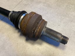 BMW BMW X5 E70 F15 X6 E72 F16 Output Drive Shaft 33208609839 — thumbnail 3