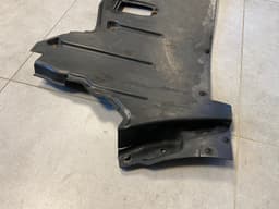 BMW OEM BMW X6 E71 Engine encapsulation, front 51757180633 — thumbnail 6
