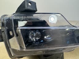 TESLA Tesla Model 3 Y Fog Light Front Right LED RH 1077396-00-D — thumbnail 2