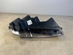TESLA Tesla Model 3 Y Fog Light Front Right LED RH 1077396-00-D — thumbnail 8