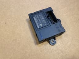 LAND ROVER GENUINE Land Rover Range Rover Sport L320 Rear Right Door Control Unit — thumbnail 4