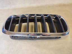 BMW GENUINE BMW X5 F15 FRONT UPPER RH RIGHT CHROME GRILL 7316076 — thumbnail 4