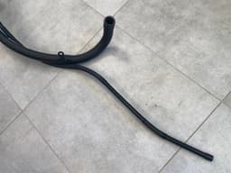 BMW GENUINE BMW X5 E70 F15 X6 E71 F16 Plastic filler pipe 16117186702 — thumbnail 4