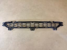 BMW GENUINE OEM BMW X3 F25 Front Bumper Center Upper Grille M PAKET 51118048096 — thumbnail 5
