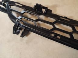 BMW GENUINE OEM BMW X3 F25 Front Bumper Center Upper Grille M PAKET 51118048096 — thumbnail 10