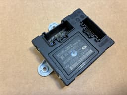 LAND ROVER GENUINE Land Rover Range Rover Sport L320 Front Left Door Control Unit — thumbnail 5