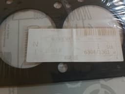 MERCEDES-BENZ NEW GENUNE MERCEDES BENZ OEM ENGINE CYLINDER HEAD RIGHT GASKET A1130160520 — thumbnail 2