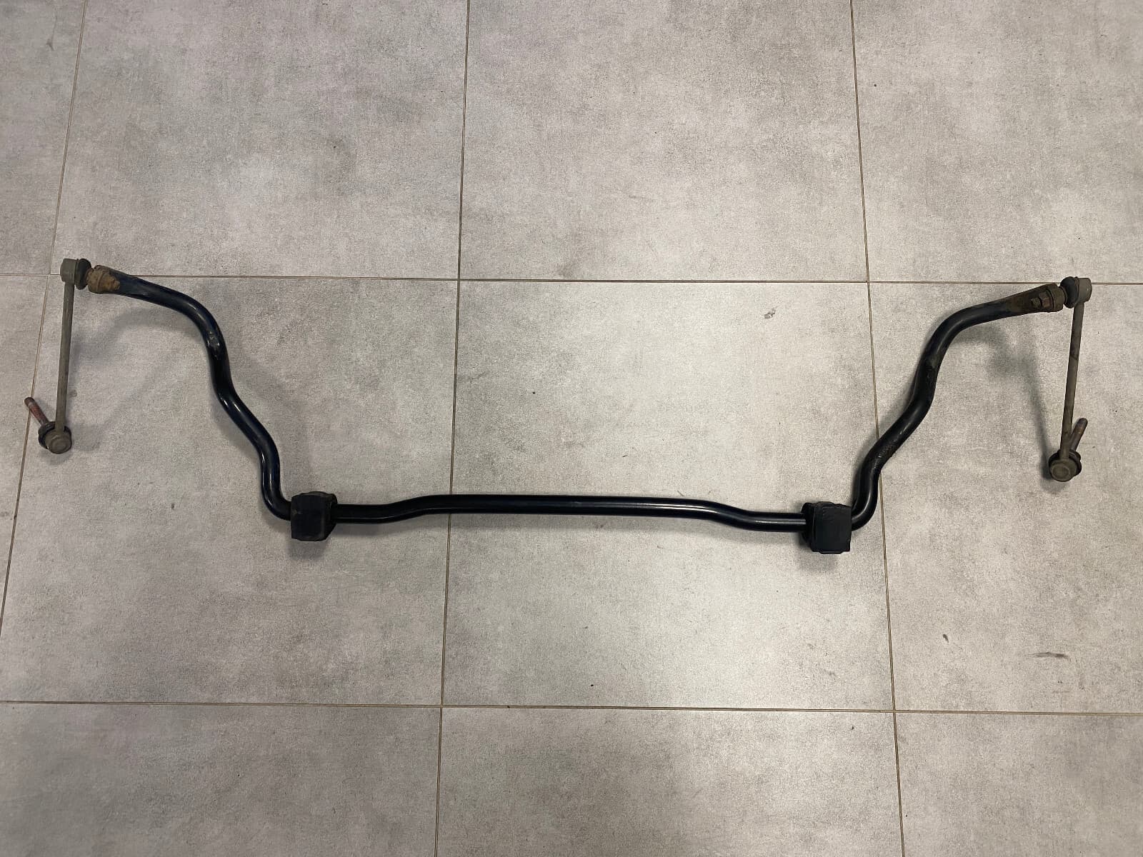 GENUINE BMW X5 E70 E70 LCI X6 E71 E72 Front Stabilizer with rubber mounting